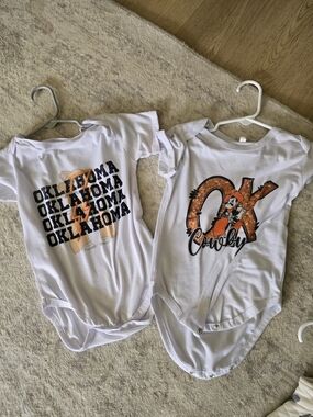 Oklahoma State Cowboys / One-Piece Bodysuit - Set of 2